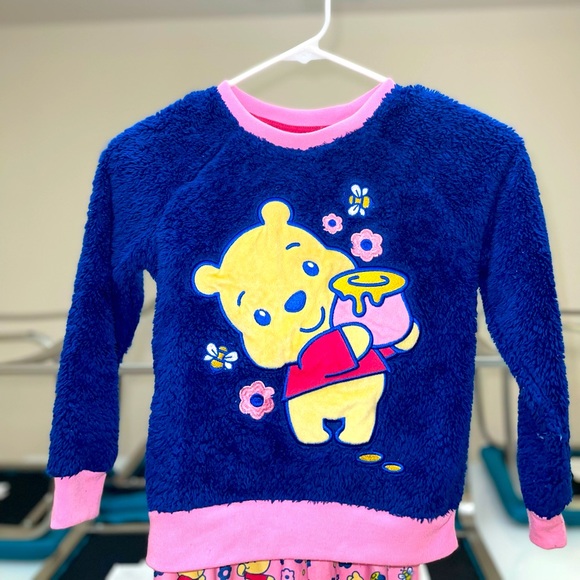 Disney - Picture 2 of 5